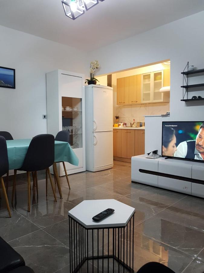 Apartman Viskovic Koromacno Luaran gambar